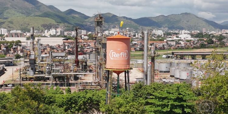 MPRJ defende na Justiça falência da Refit, a 2ª maior devedora de impostos do estado