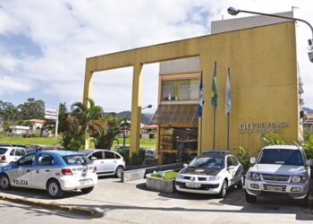 Homem é morto a tiros dentro de academia em Itatiaia