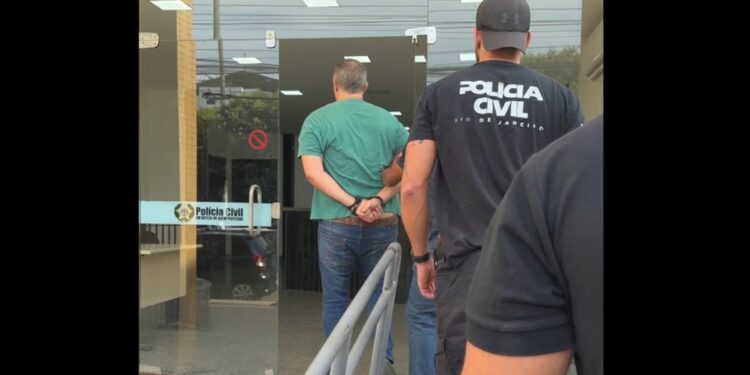 Aposentado do Tribunal de Justiça é preso por furto de energia em Itaperuna